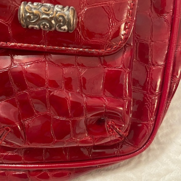 BRIGHTON Cross Body Purse in Croc Embossed Red Patent Leather - Picture 3 of 6